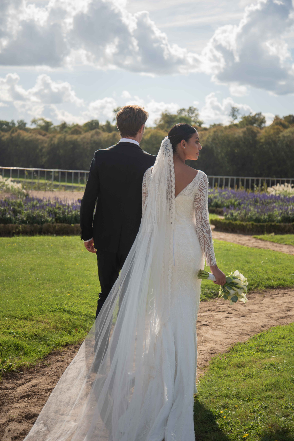 Elgance Royale - Photo 7